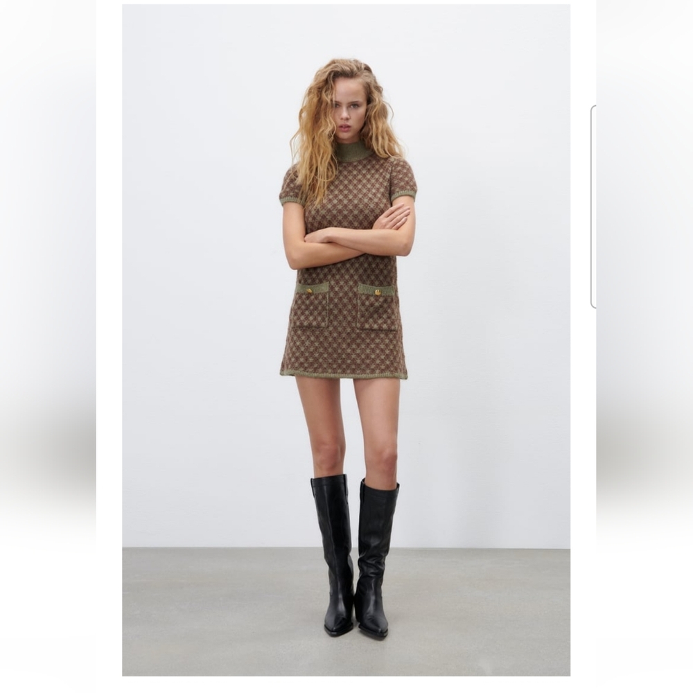 ZARA GOLD BUTTON KNIT DRESS